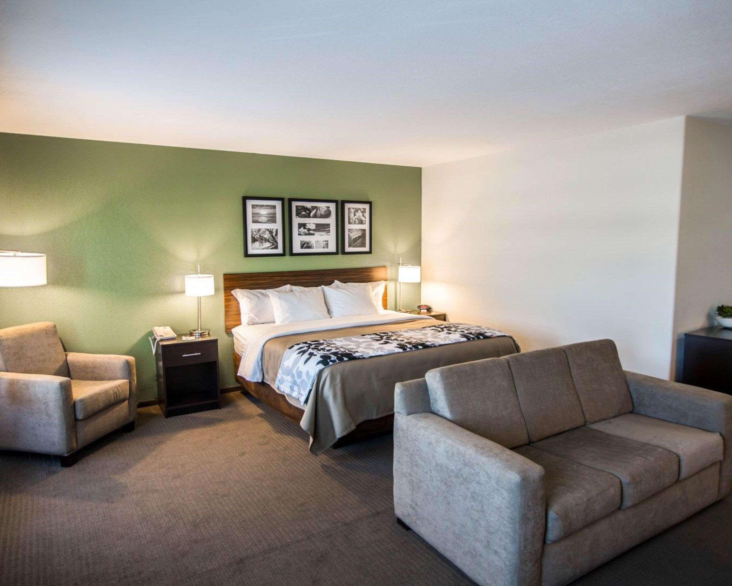 Hotel Sleep & Garden Garden City