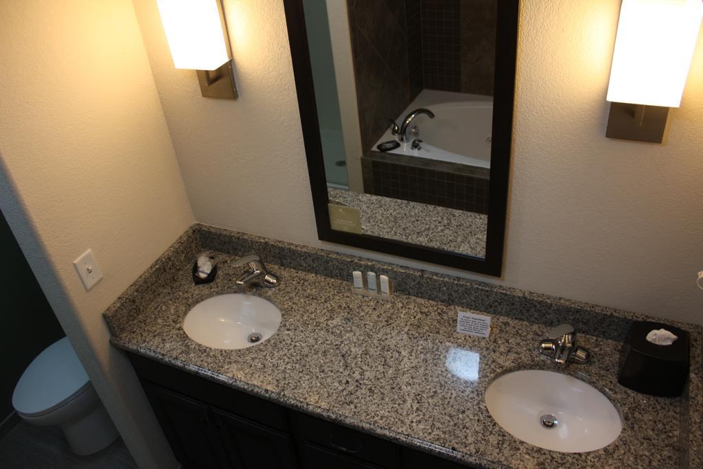 Sleep & Garden Hotel Garden City