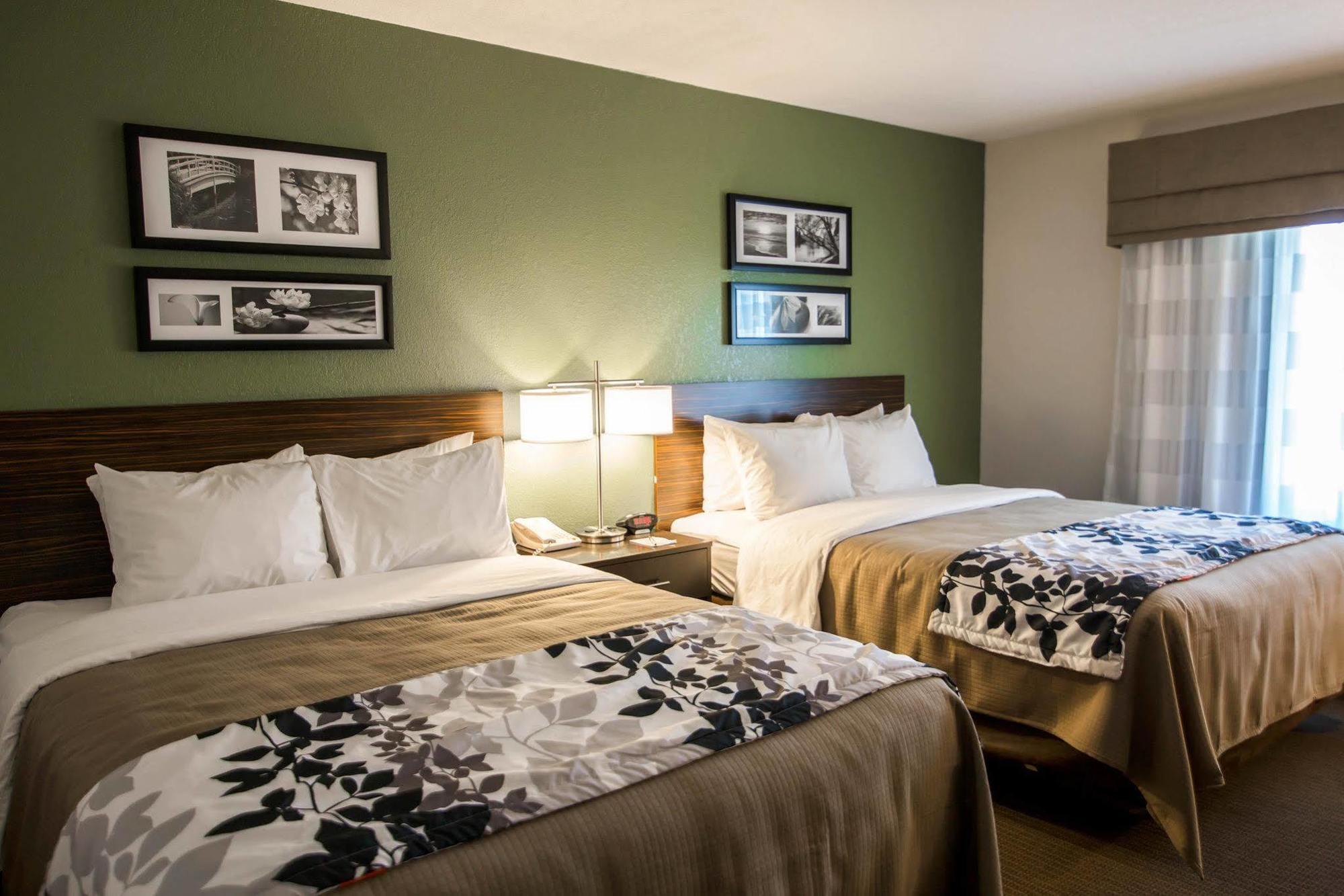 Sleep & Garden Garden City